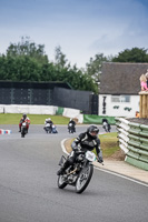 Vintage-motorcycle-club;eventdigitalimages;mallory-park;mallory-park-trackday-photographs;no-limits-trackdays;peter-wileman-photography;trackday-digital-images;trackday-photos;vmcc-festival-1000-bikes-photographs